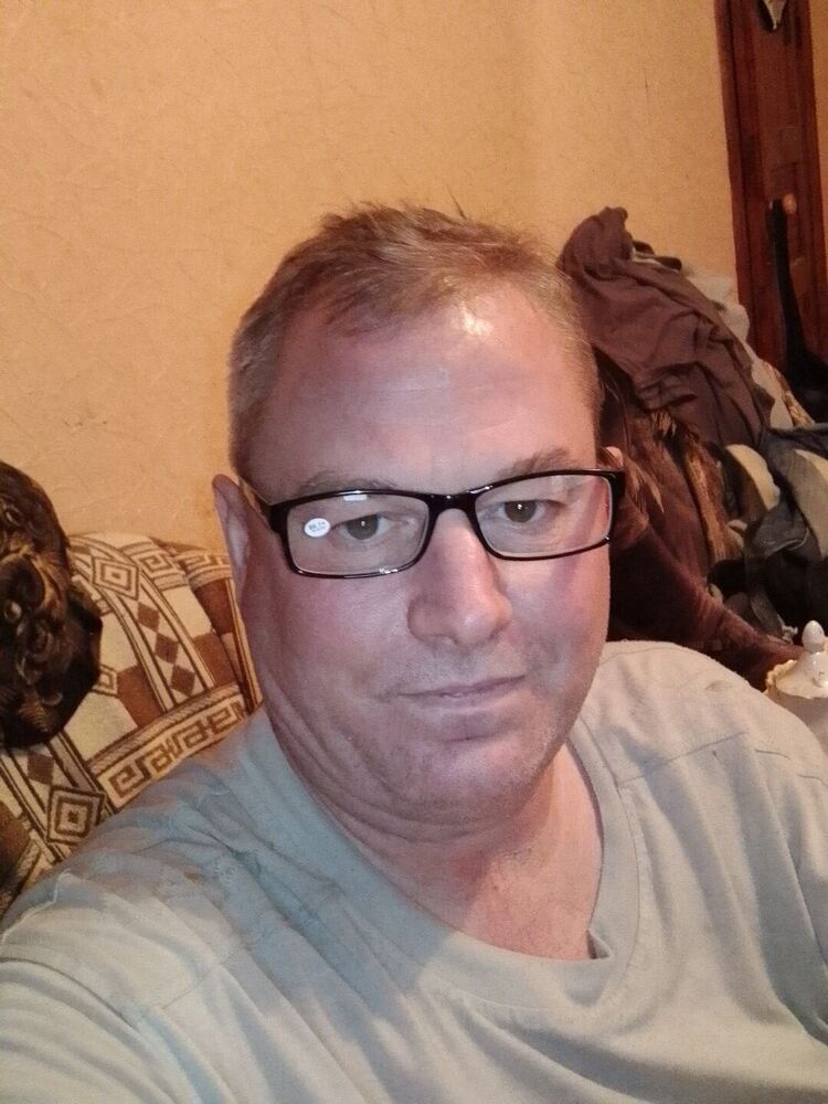  38989661  , 52 ,    