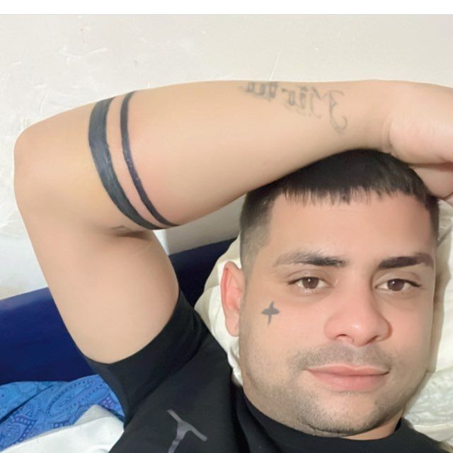  54488321  Daniel, 25 ,    -