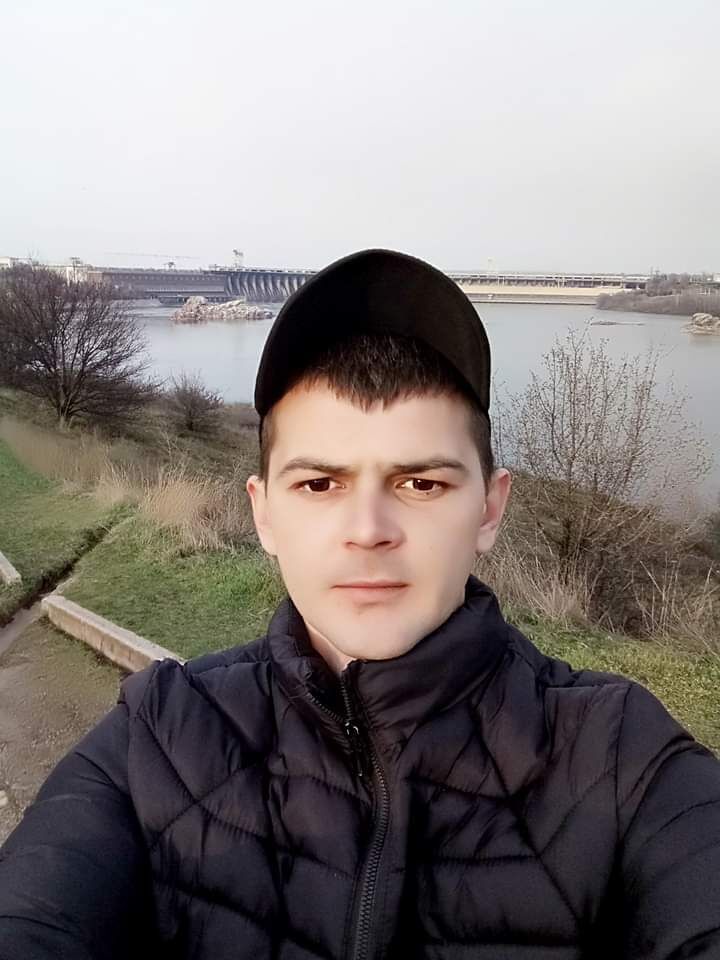  46275661  , 34 ,    