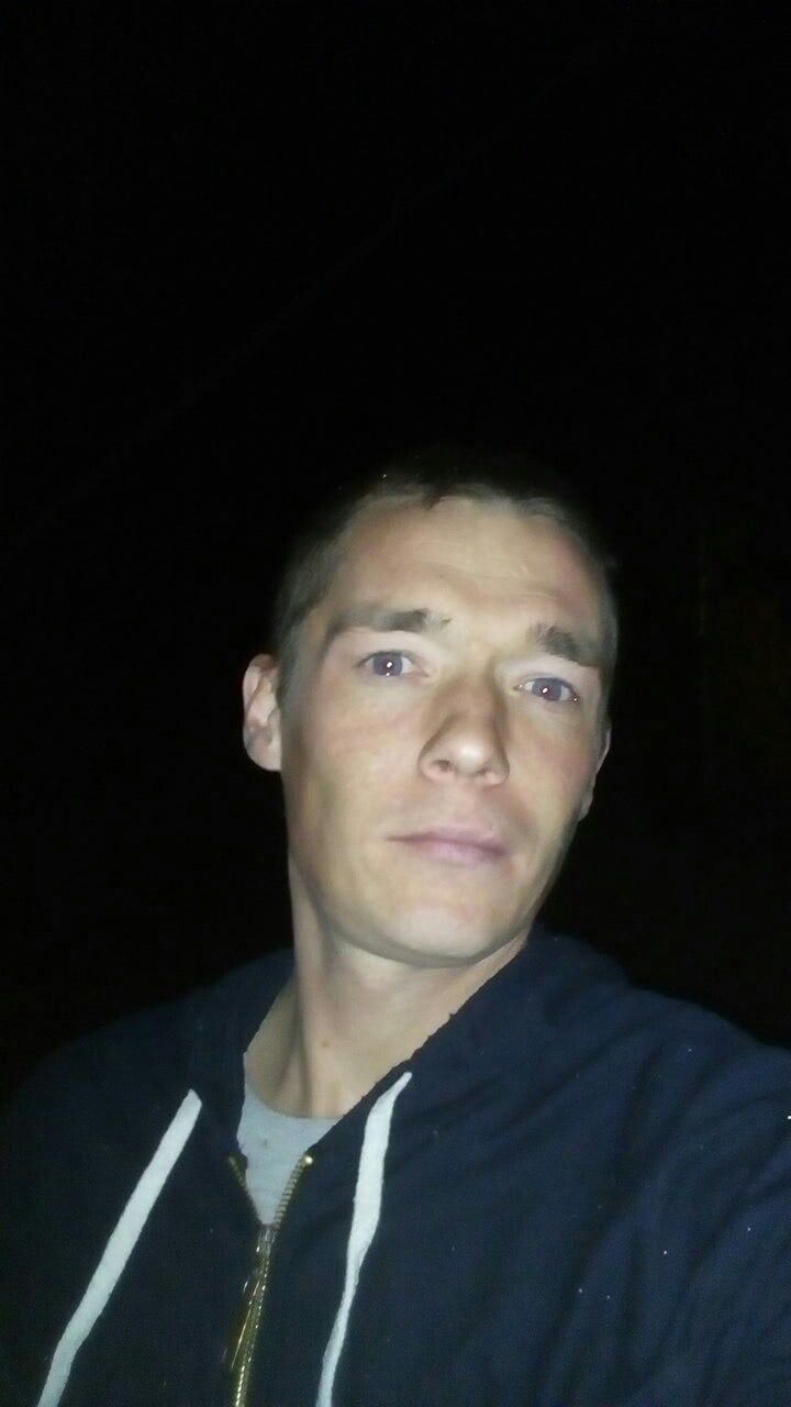  43990191  , 37 ,     