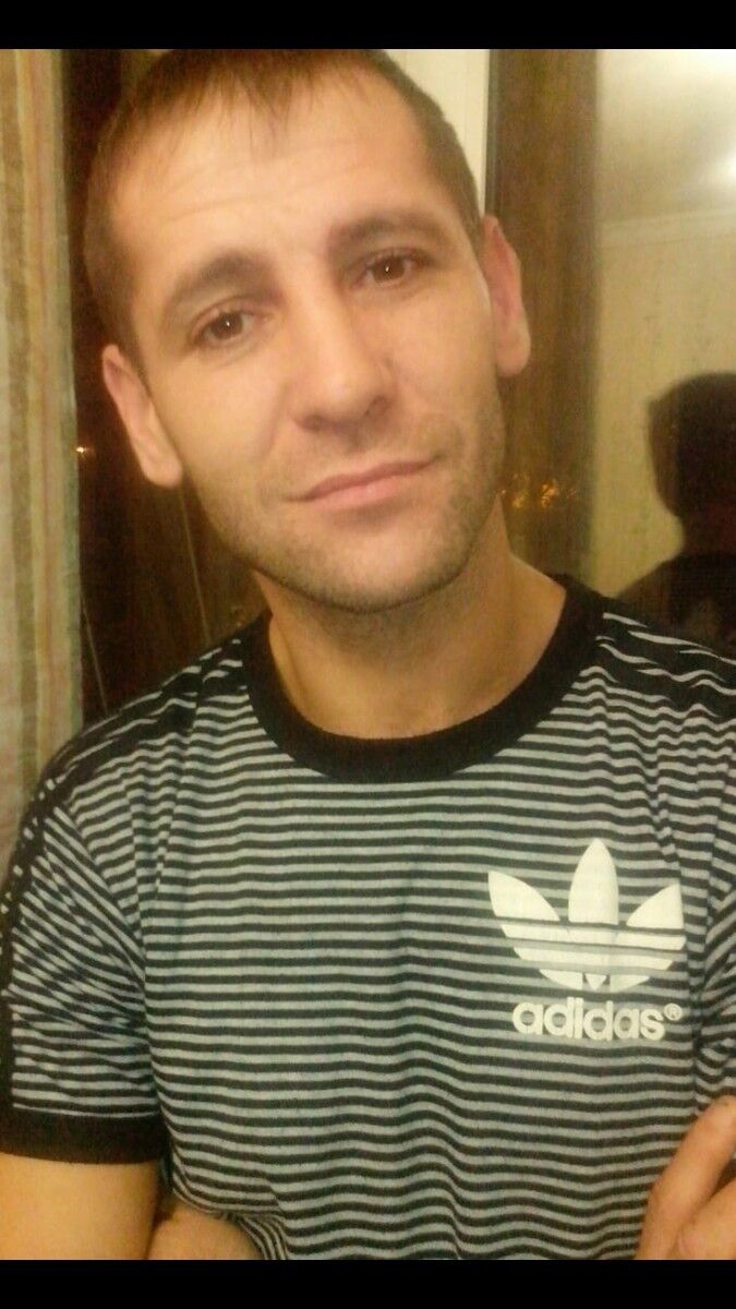  ,   Ilya, 49 ,   ,   , c 