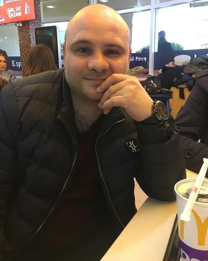  29420181  Emin, 37 ,    -