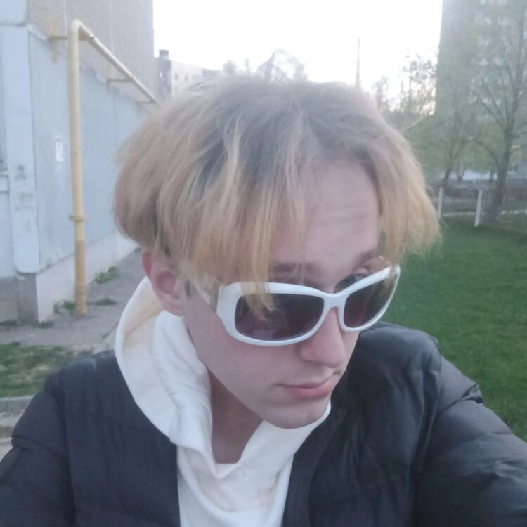  42142631  , 19 ,    
