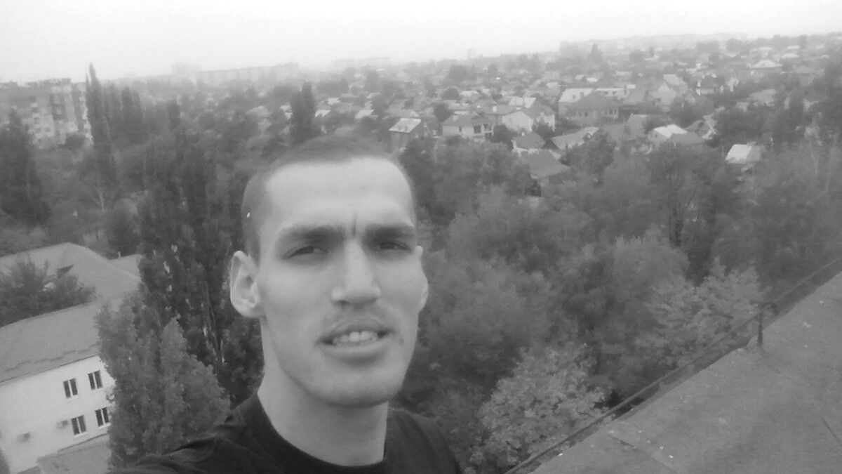  10648321  Igor, 30 ,    