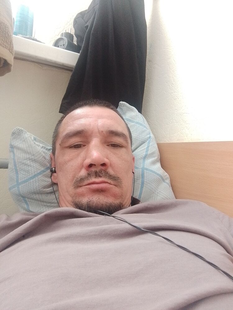  31928011  , 44 ,    