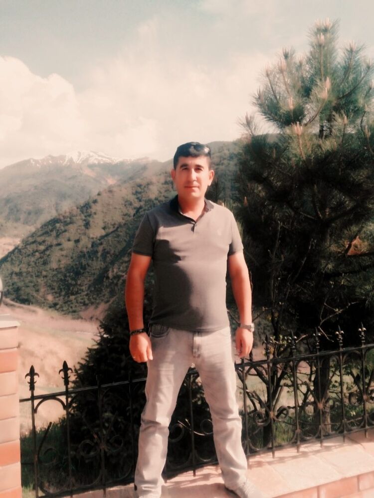  ,   Bek, 44 ,   ,   , c 