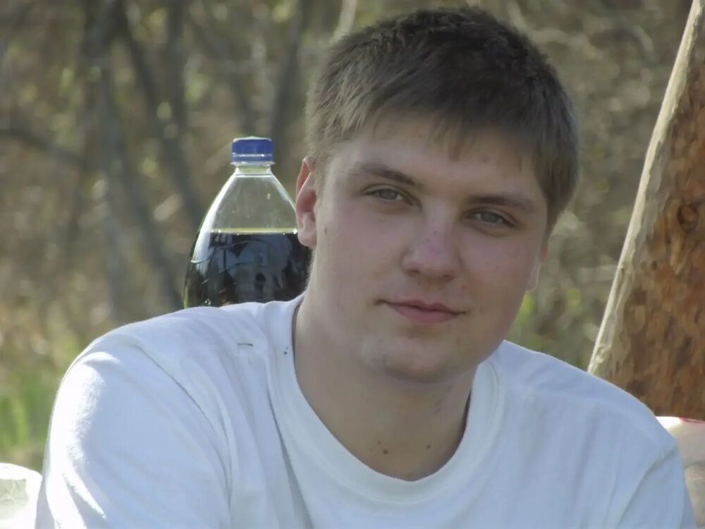  28234301  Evgeny, 33 ,    