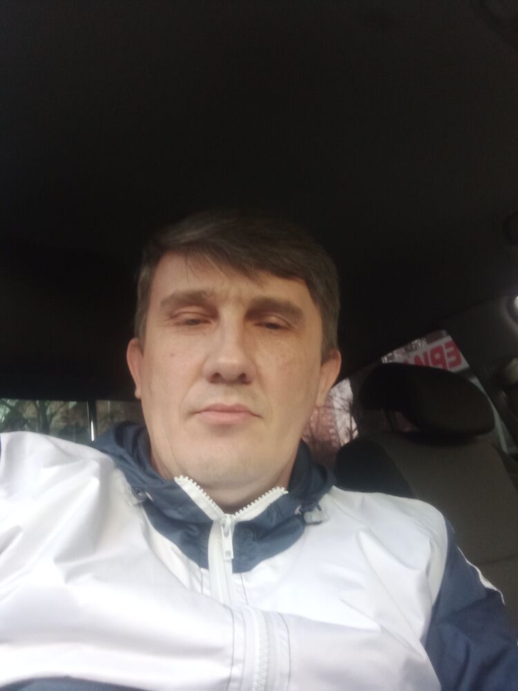  37558061  , 42 ,    