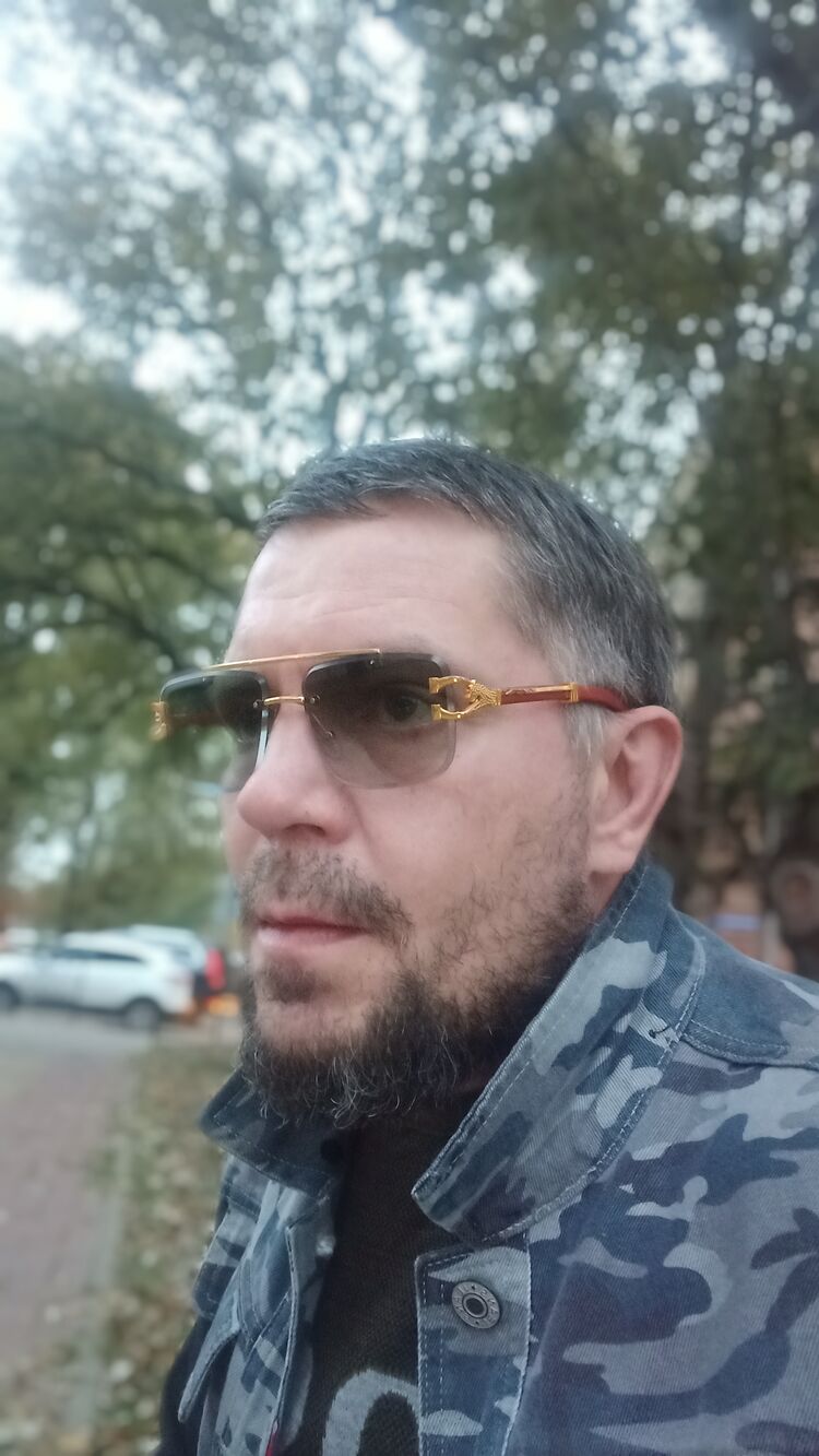  --,   , 44 ,   ,   