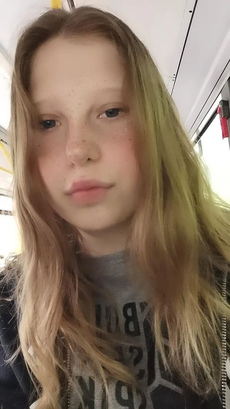  43668511  , 19 ,    