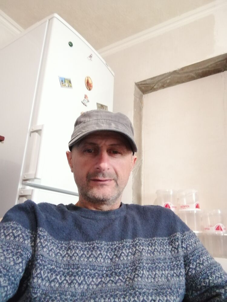  52544661  Stepan, 55 ,    --