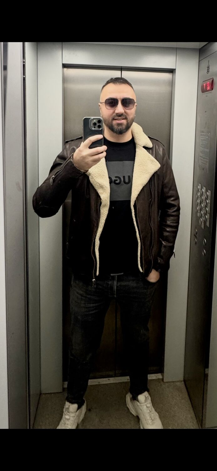  Wiesbaden,   Sergiu, 41 ,   ,   