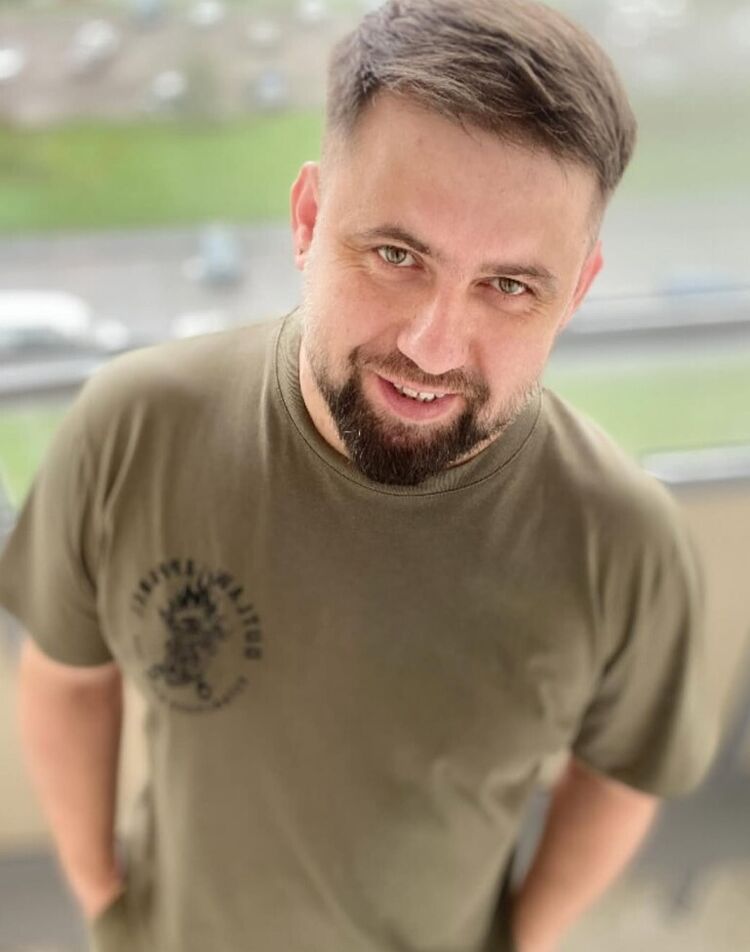  54190731  , 40 ,    --