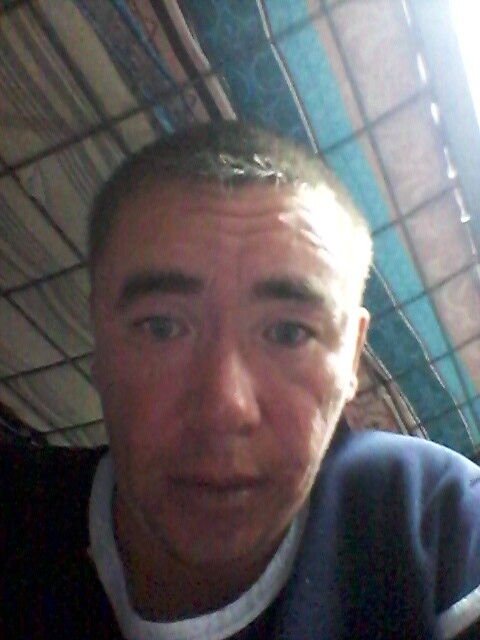  ,   Sergej, 36 ,   