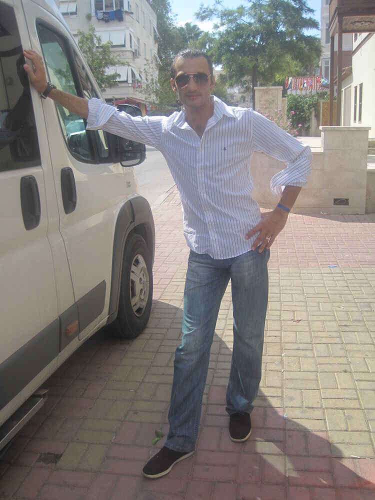  17287581  Paata, 48 ,    