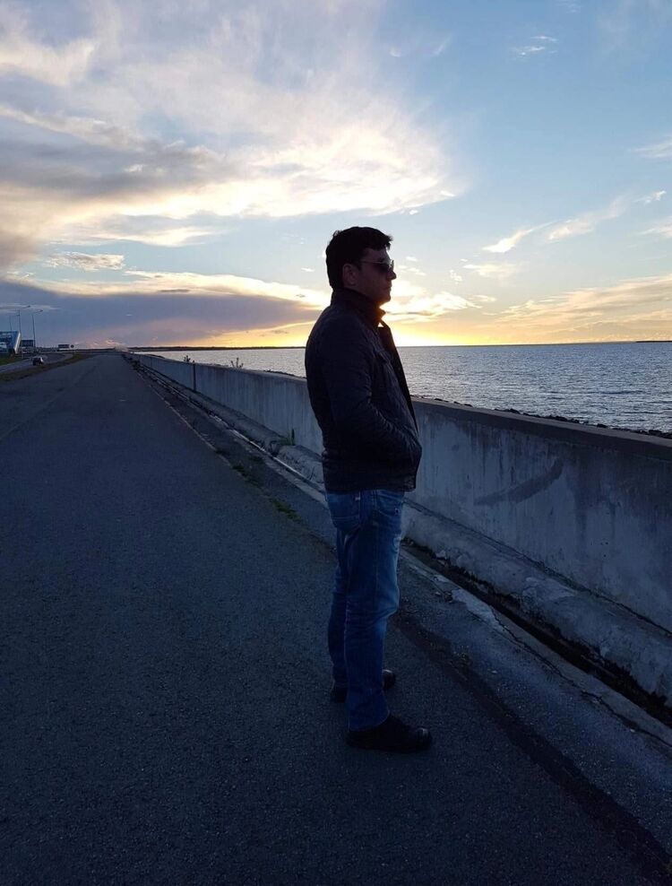  -,   , 44 ,   ,   