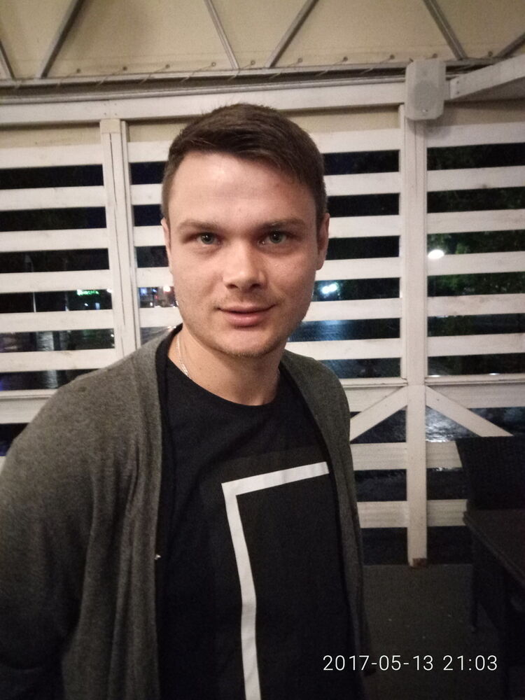  10028871  Vasya, 35 ,    -