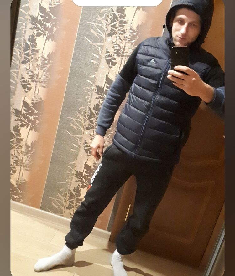  47706461  , 31 ,    