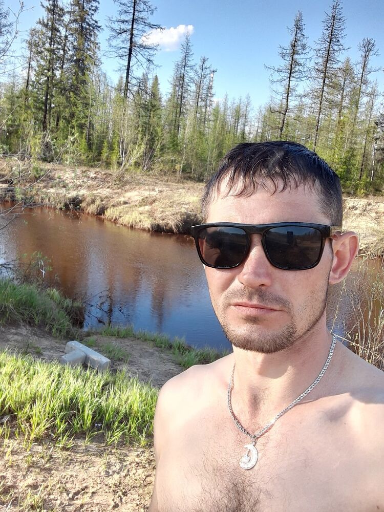  42459301  Ruslan, 35 ,    