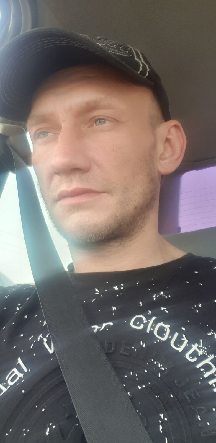  23032261  , 41 ,    