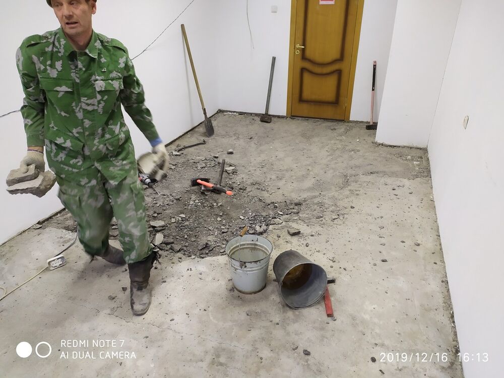 ���� 18692611 ������� ����, 42 ����, ���� ���������� � ����������