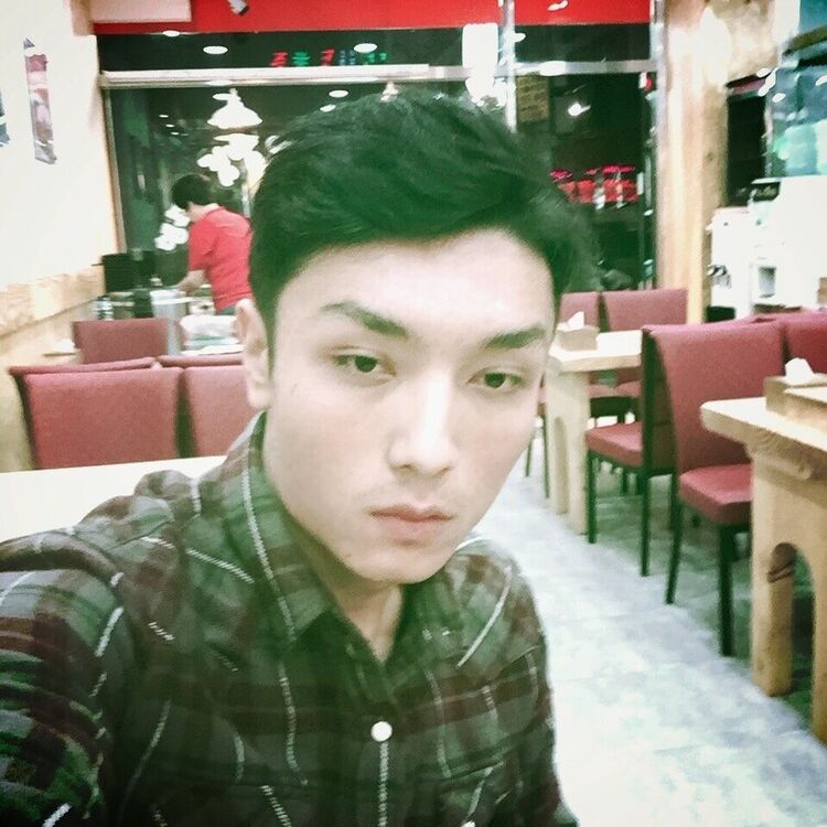  ,   Hakim, 34 ,   ,   , c 