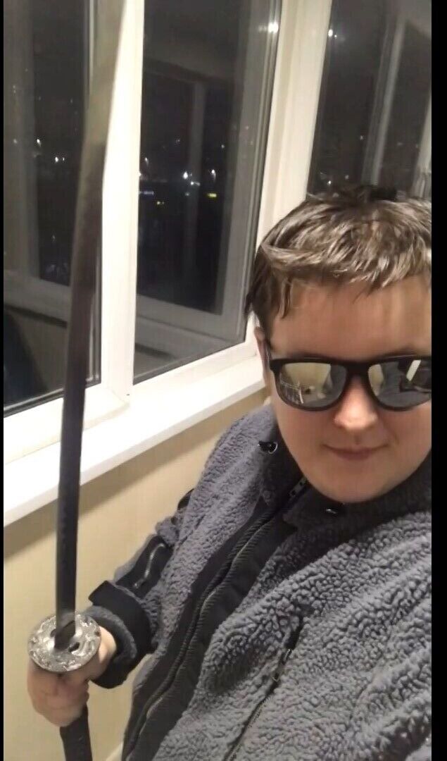 ���� 40303871 ����� ������, 22 ����, ���� ���������� � ���������