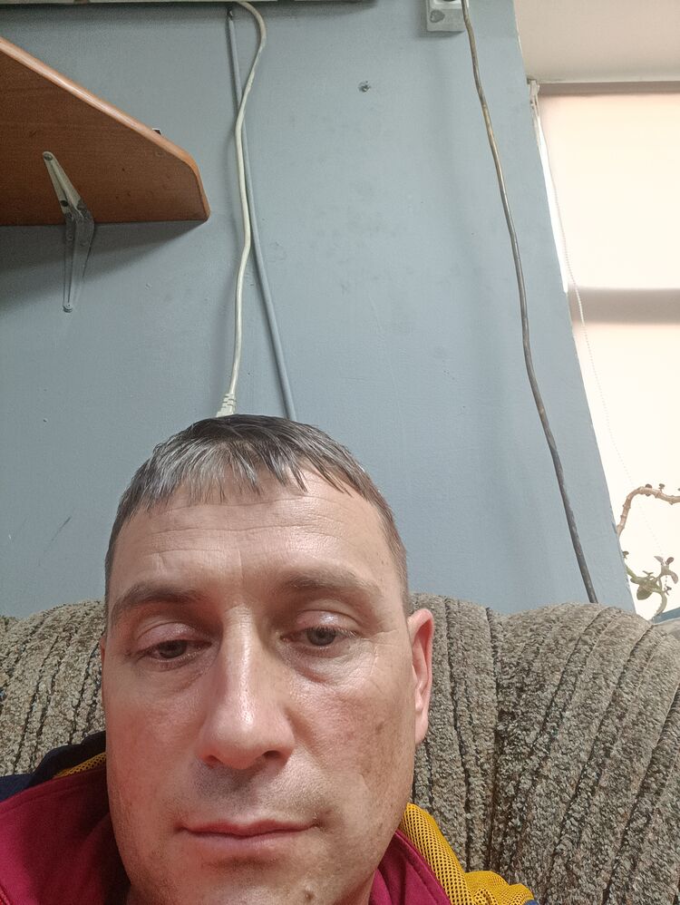  38949741  , 44 ,    