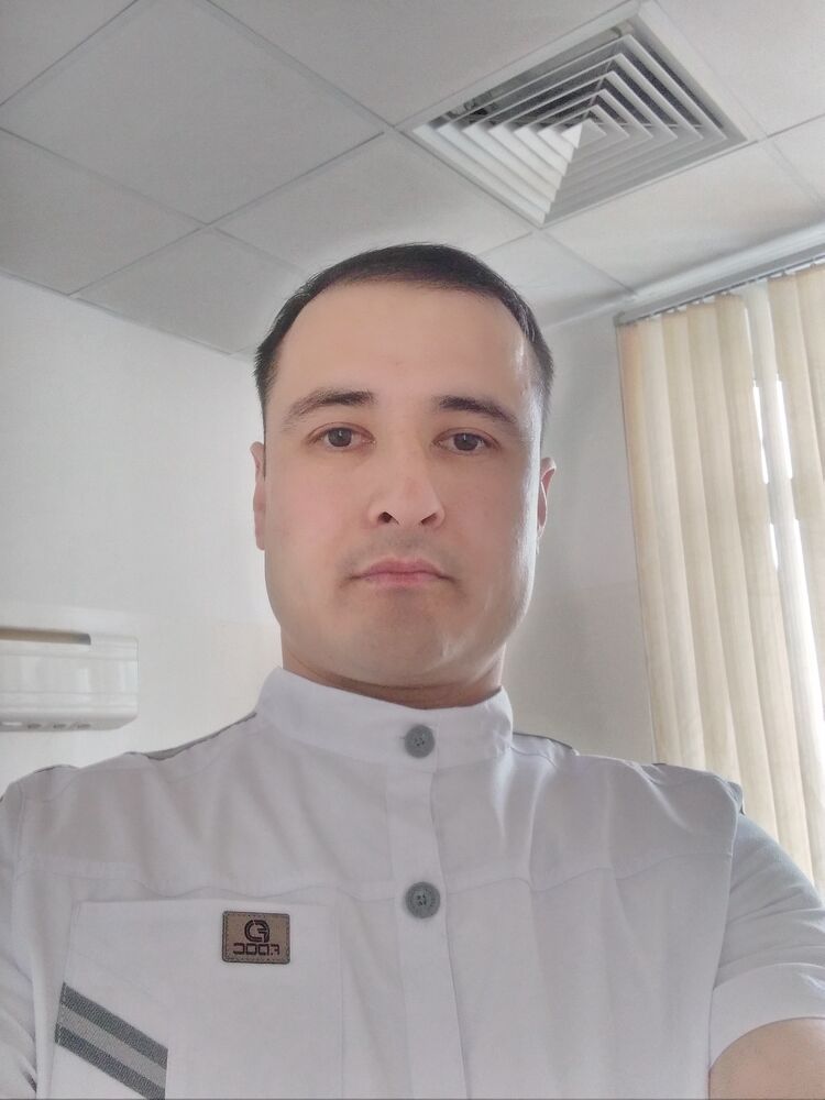  33728651  , 39 ,    