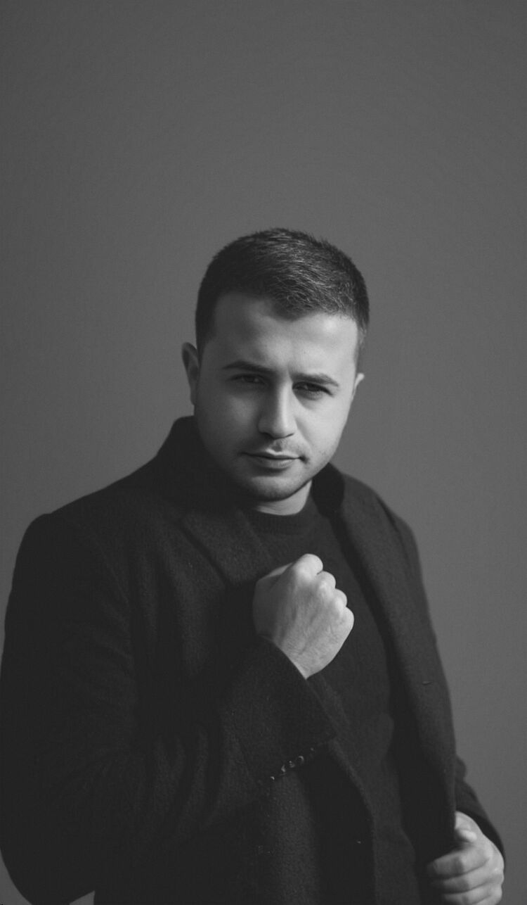  ,   Emrah, 29 ,   ,   