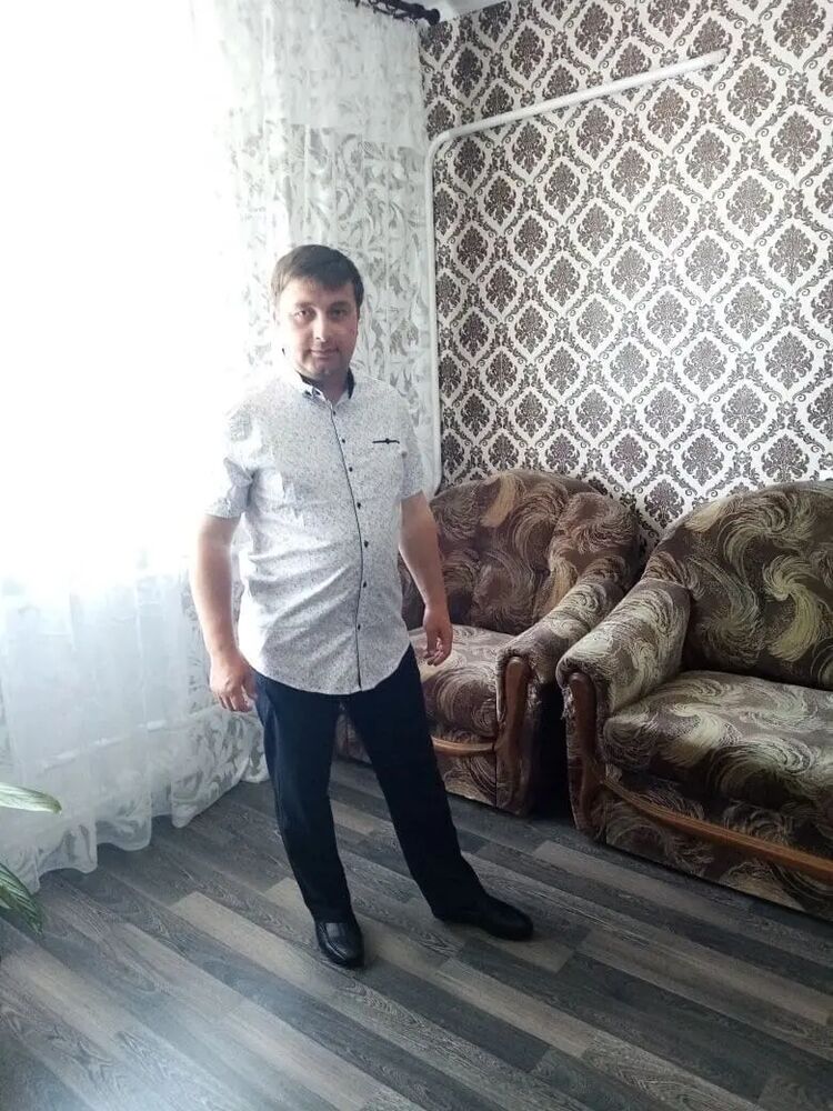 38434461  , 33 ,    
