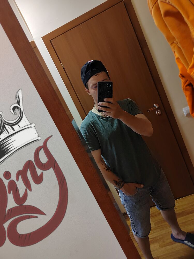  ,   Daniil, 25 ,   ,   , 