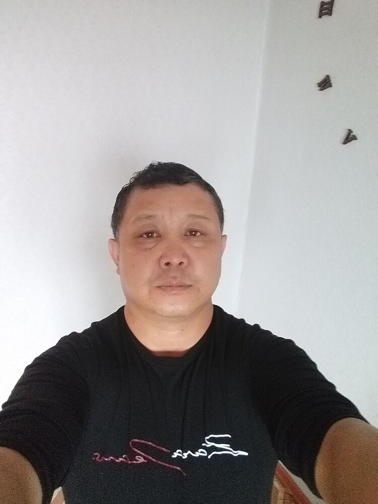  22855621  Kazbek, 46 ,    