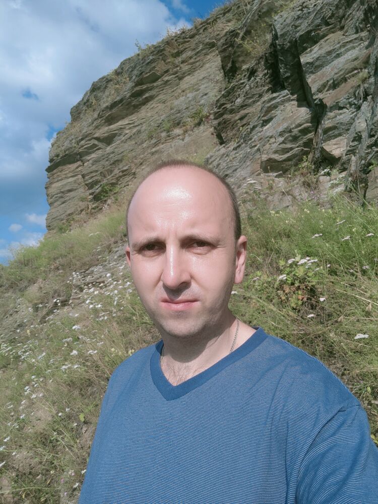  29209131  Dmitry, 43 ,     