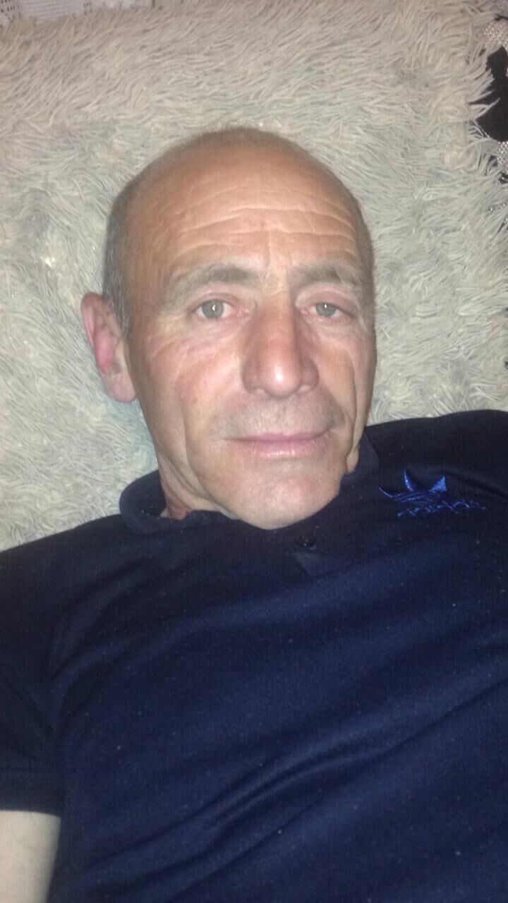  27005401  Vadim, 55 ,    