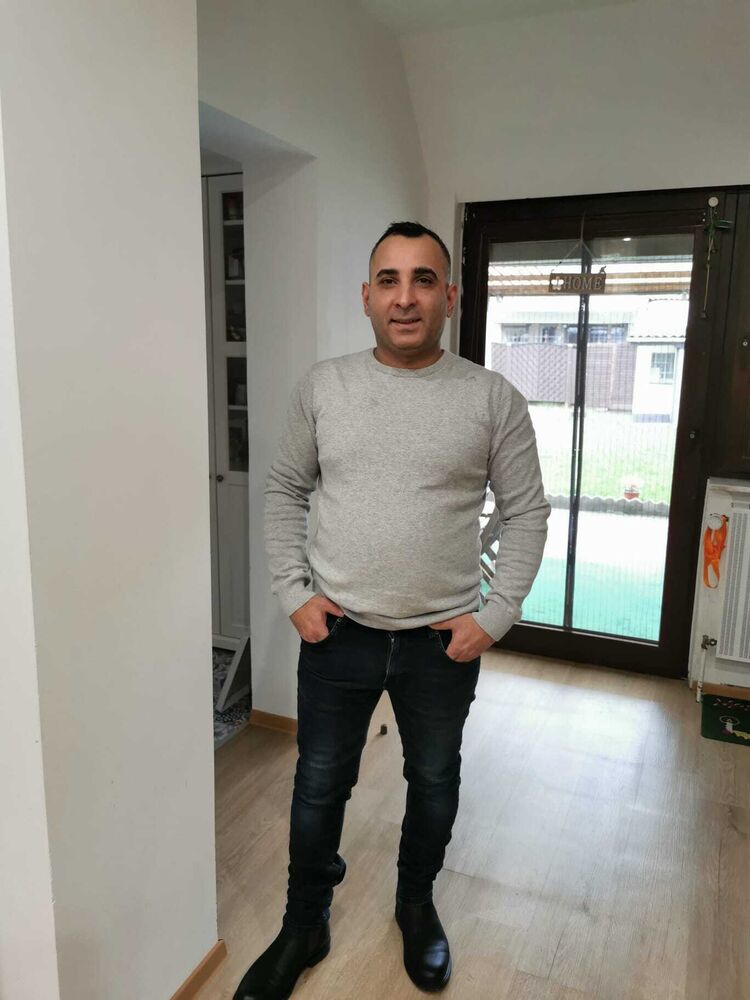  25269921  Georgi, 42 ,    Horrweiler