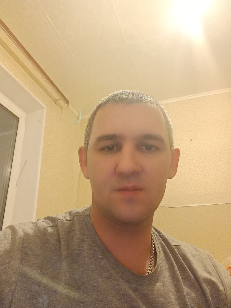  32967161  Dmitry, 38 ,    