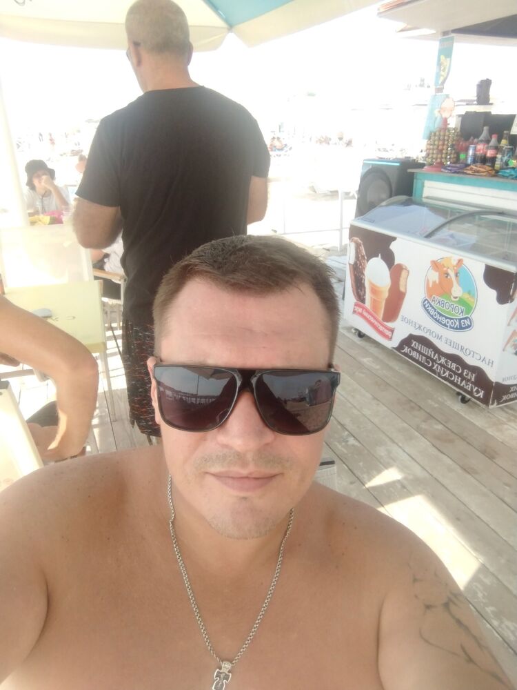  ,   Daniil, 41 ,   ,   