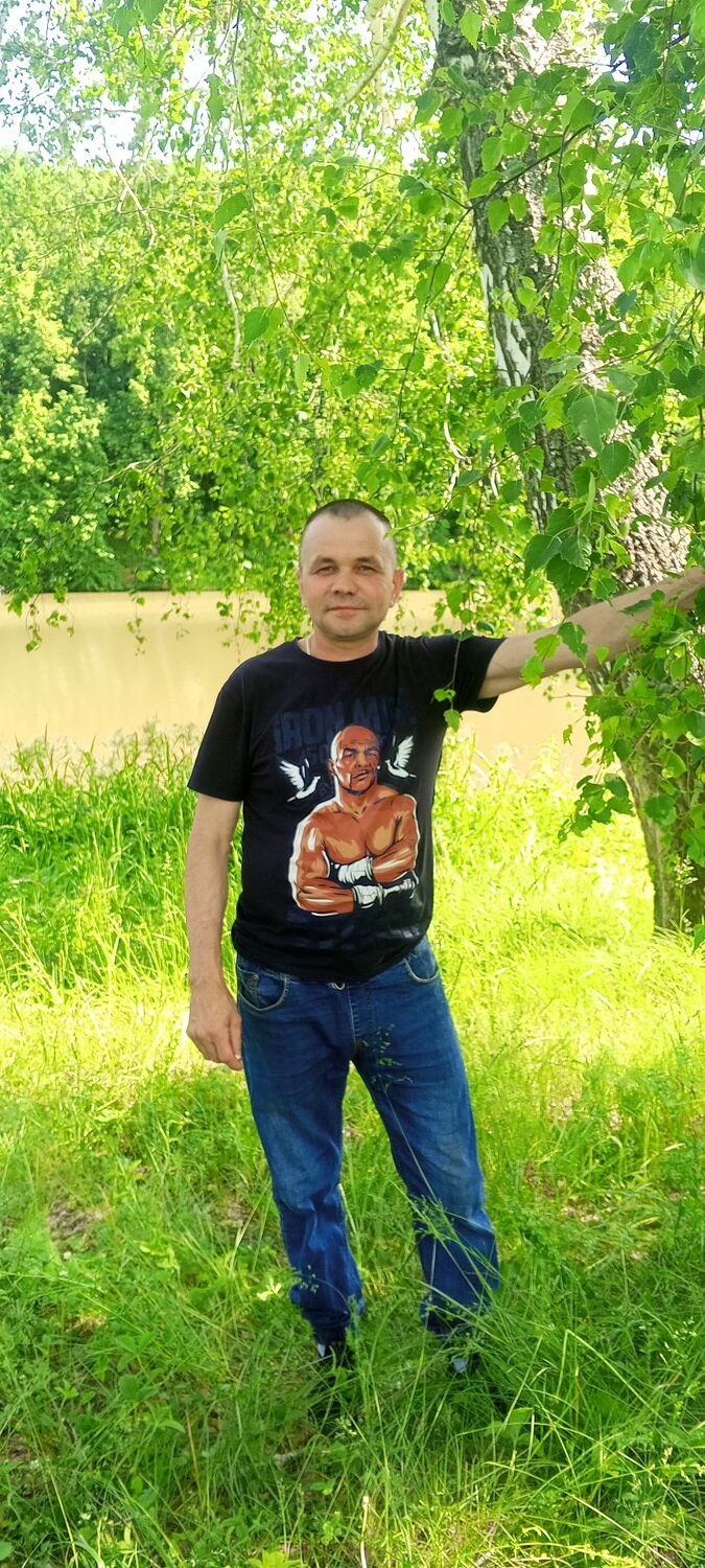  52189061  Andrey, 42 ,    