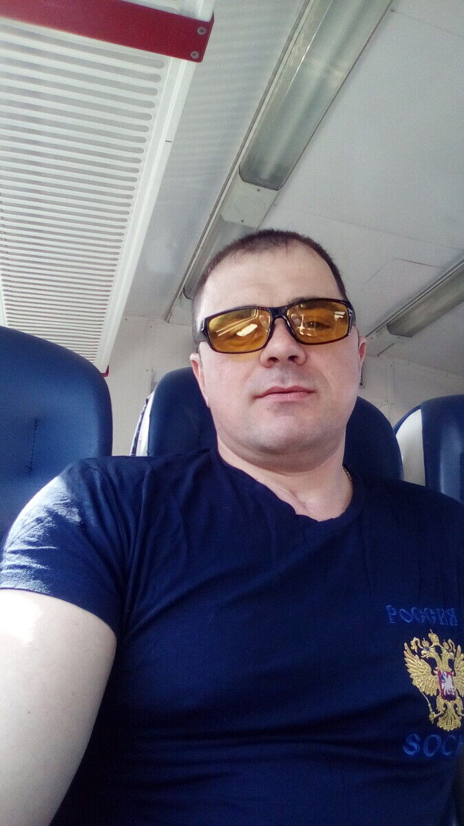  21623481  , 42 ,    