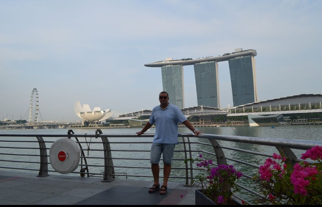  26253471  Roman, 45 ,    