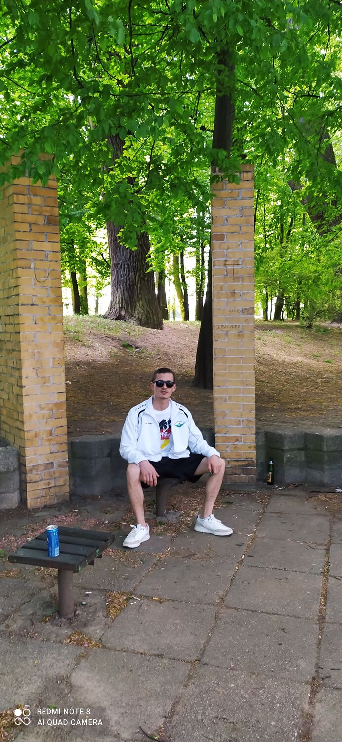  ,   Luka, 25 ,   ,   