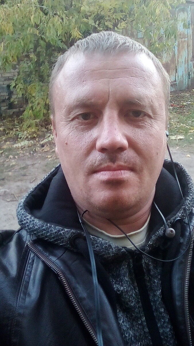  13734821  , 42 ,    