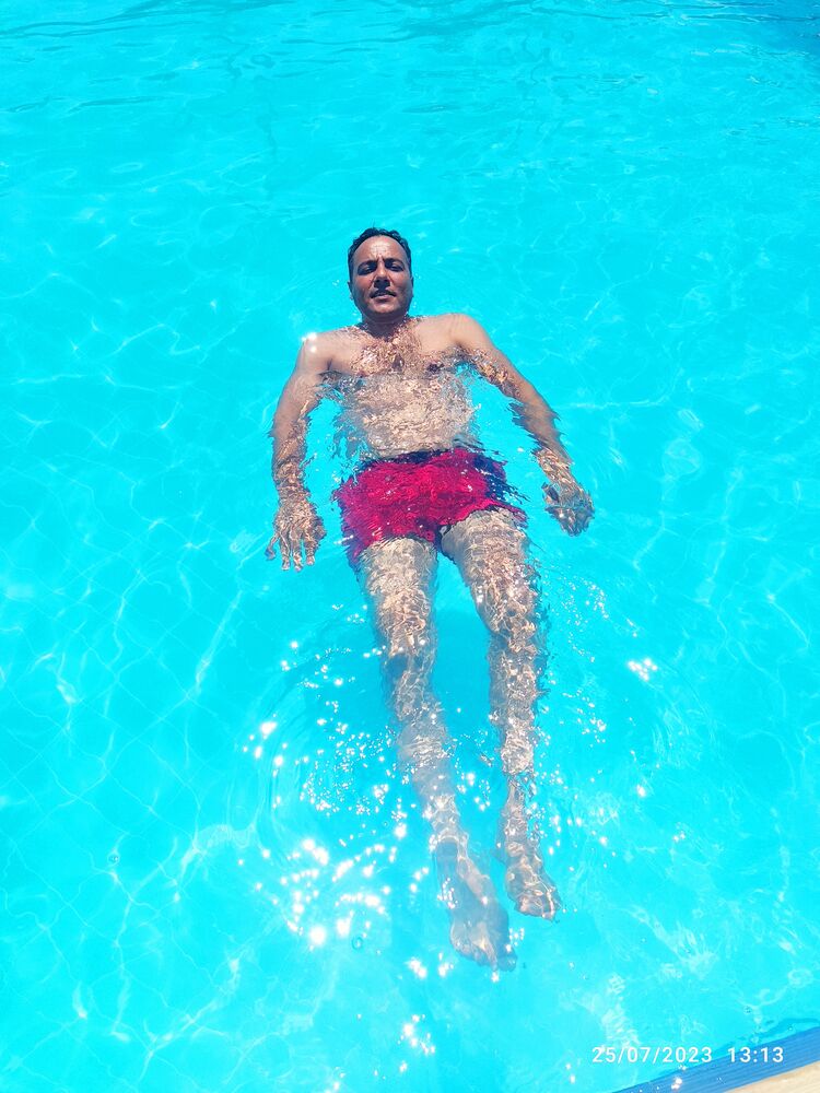  ,   Kadir, 37 ,   ,   