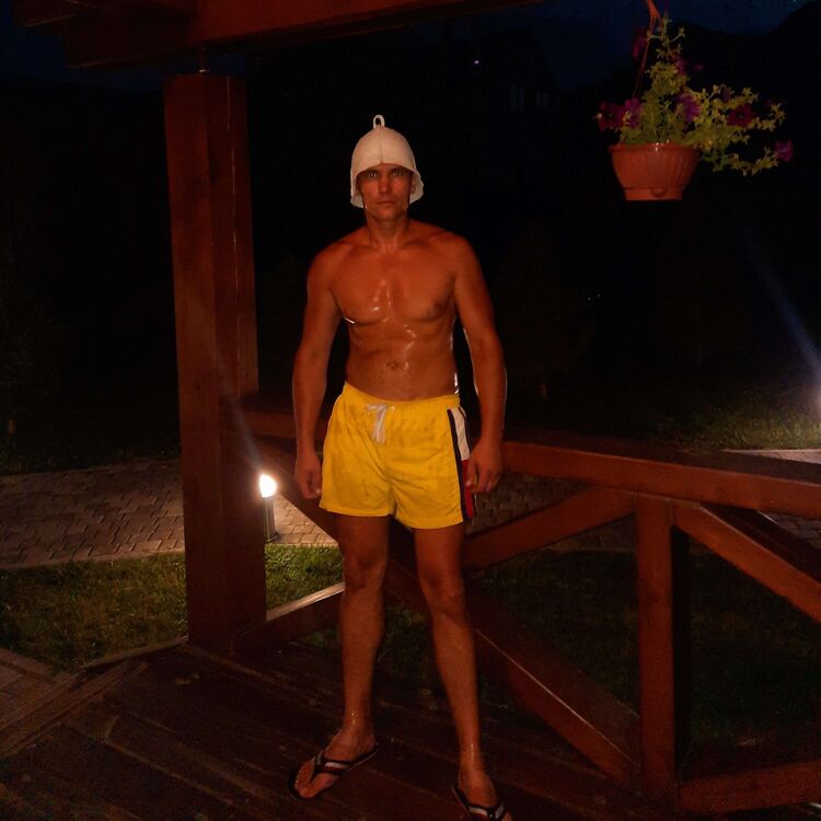  30383371  , 36 ,    