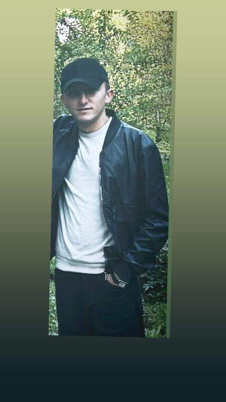  ,   Hrach, 26 ,   ,   