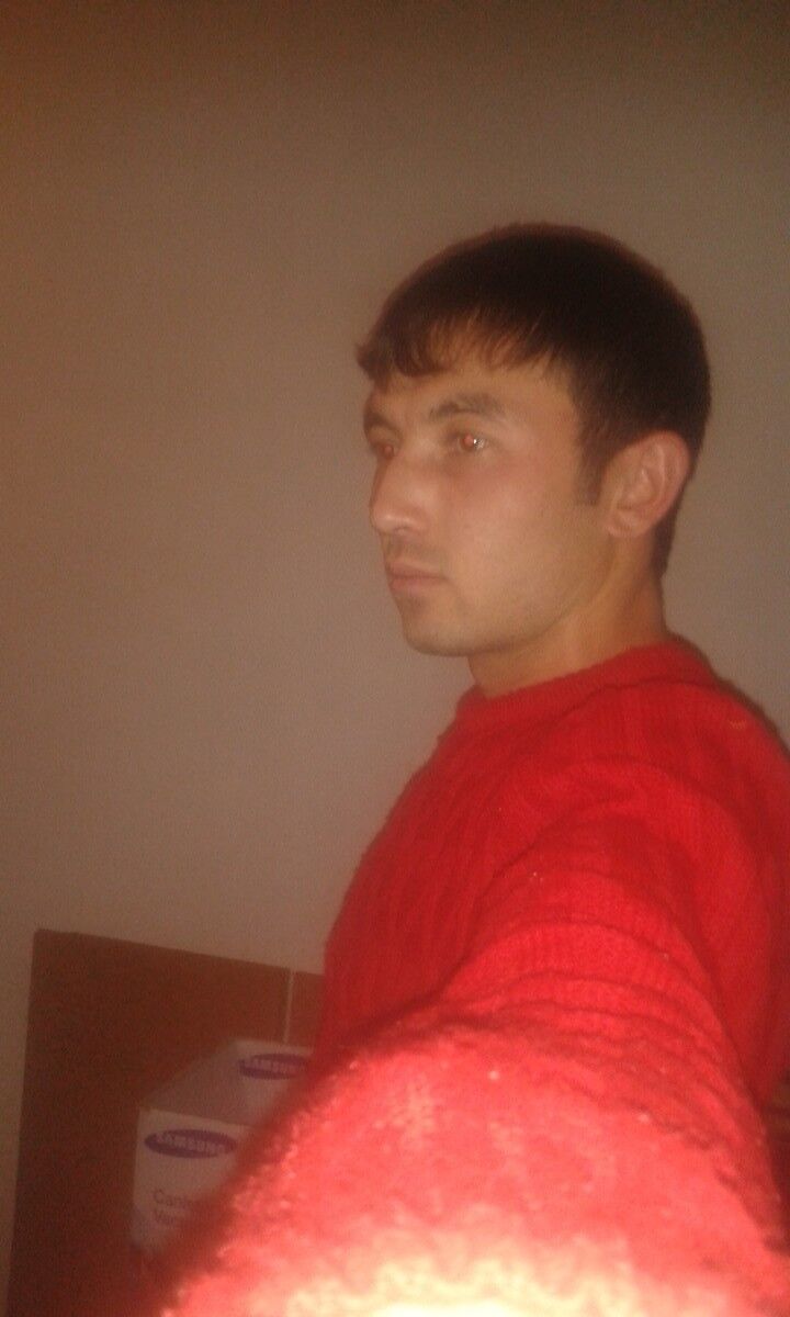  5442171  Murodbek, 31 ,    