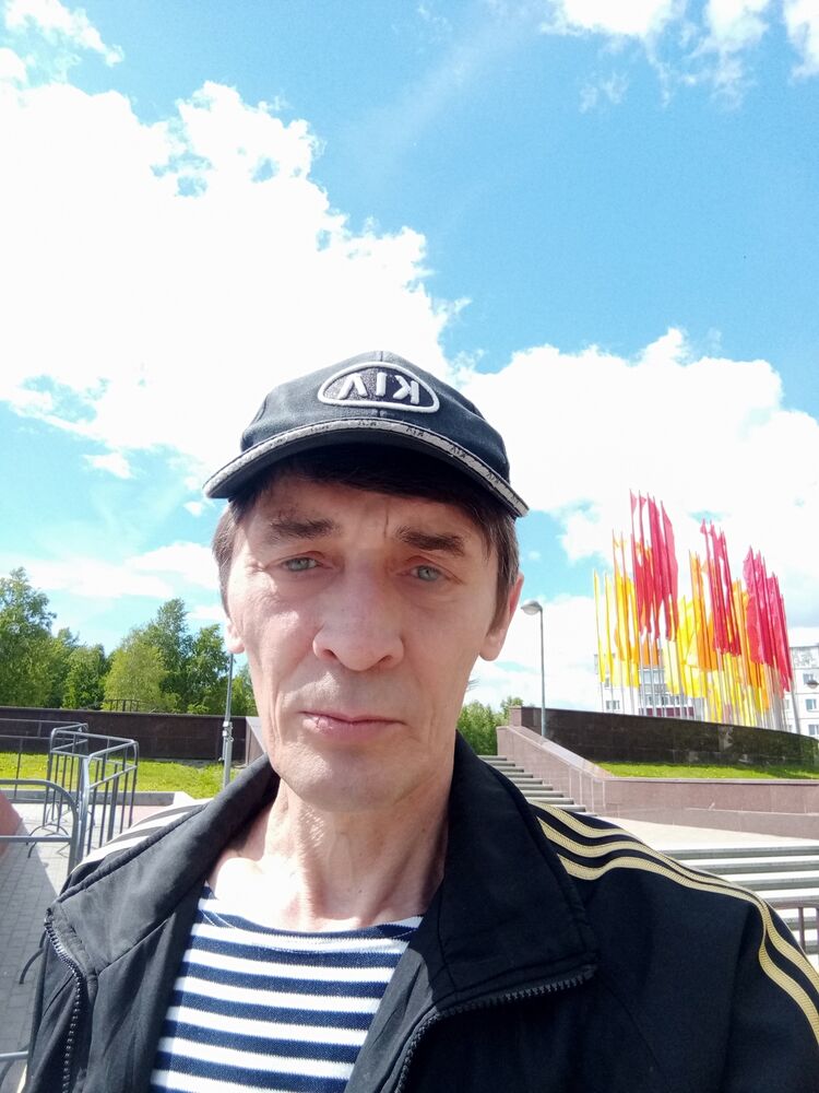  30830861  , 54 ,    