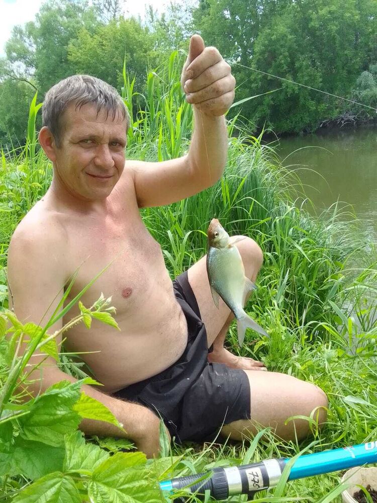  ,   Alexandar, 40 ,   ,   