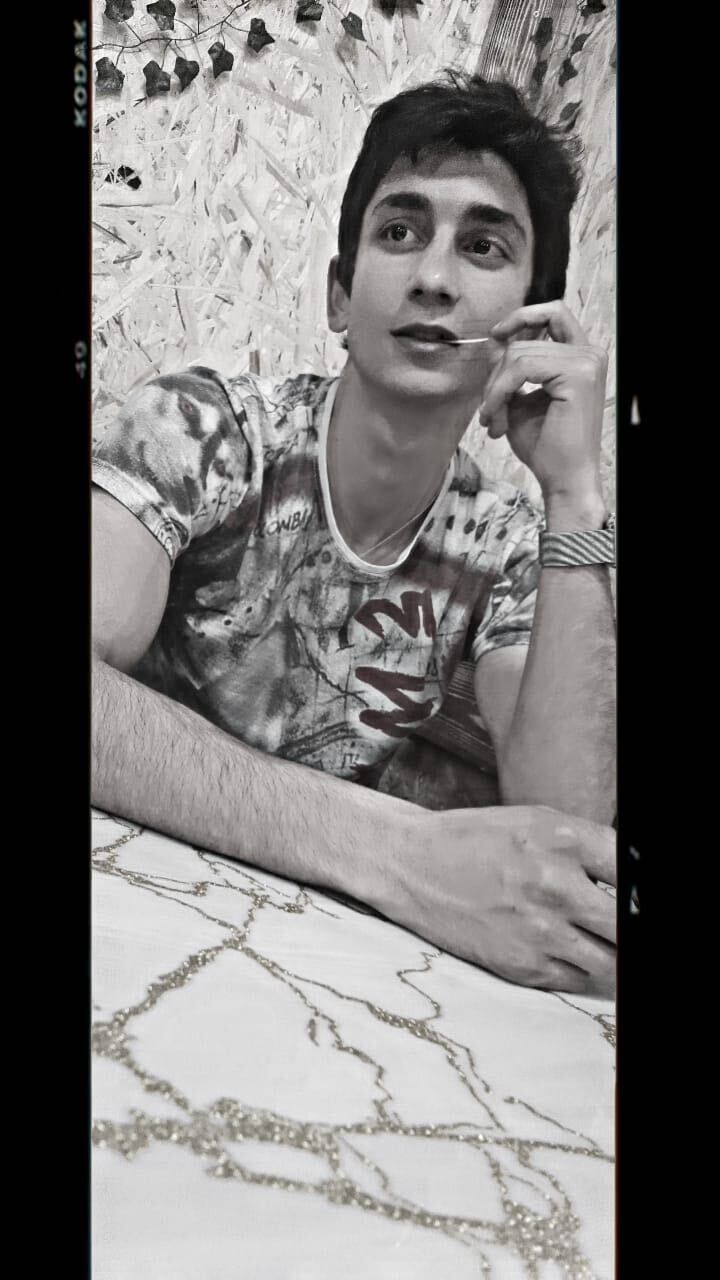  36903551  , 25 ,    
